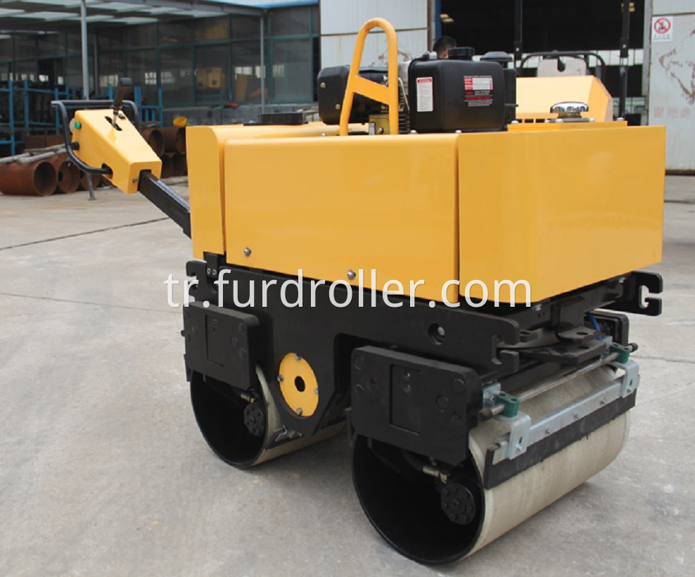 Self-propelled Asphalt Roller